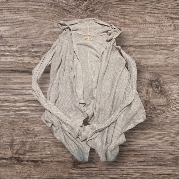 Hollister Sweaters - Hollister Heather Gray Women's Cardigan